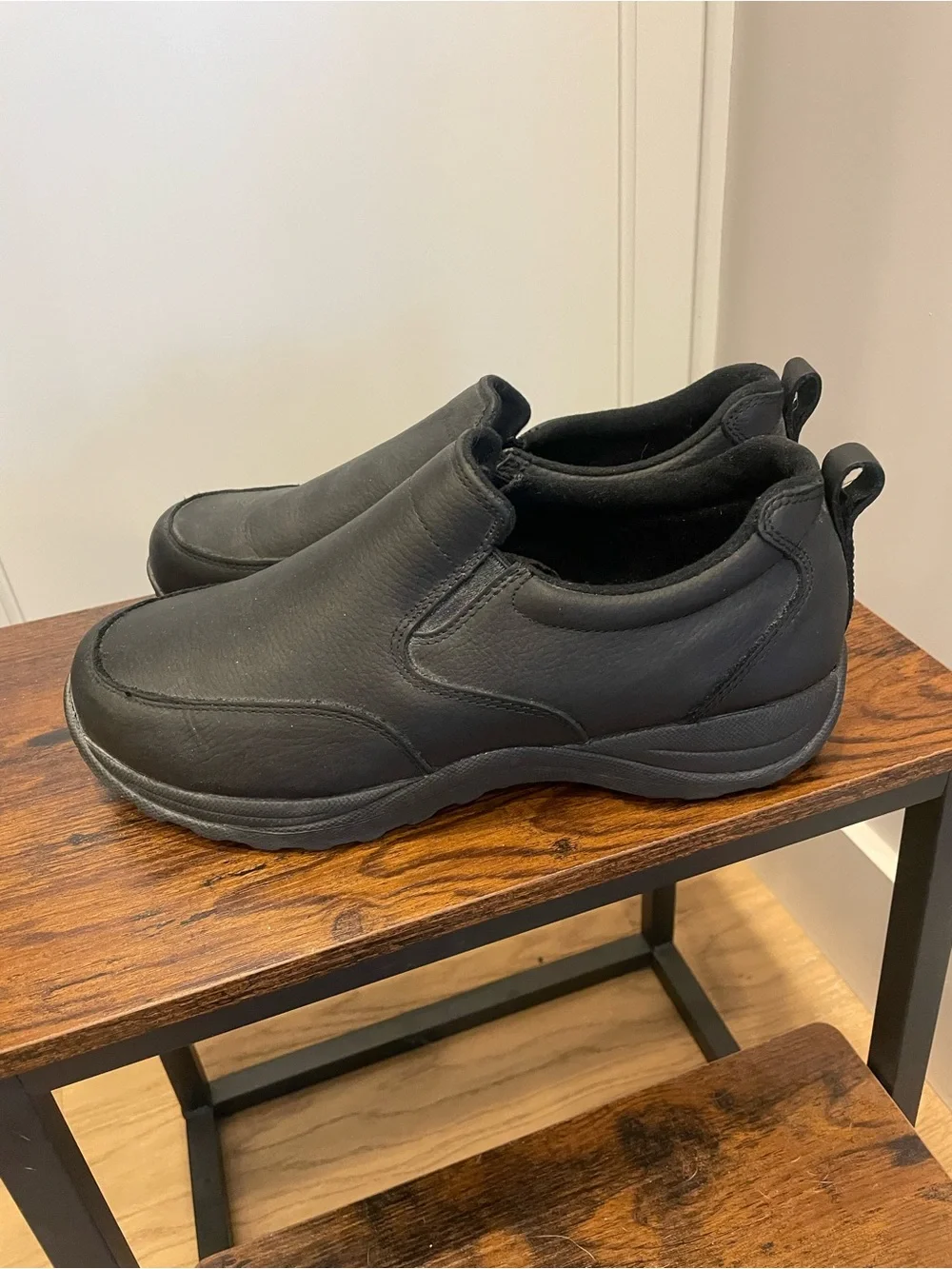 L.L. Bean Men's Slip-On Comfort Loafer- Black Size 10 Wide